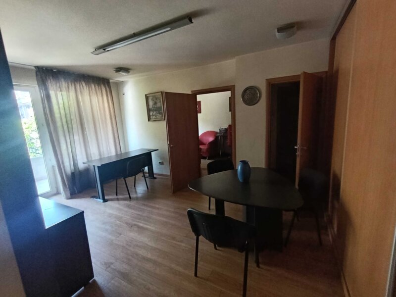 Piata Romana 0% Comision, apartament 2 camere de vanzare, et 2/7,